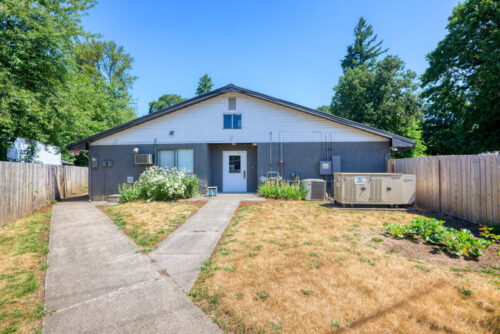 sapphire-sweethome-ext23